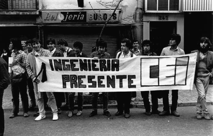 Ingeniería Presente — foto histórica Archivo Fech